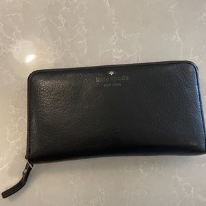 Kate Spade New York Spencer black leather wallet